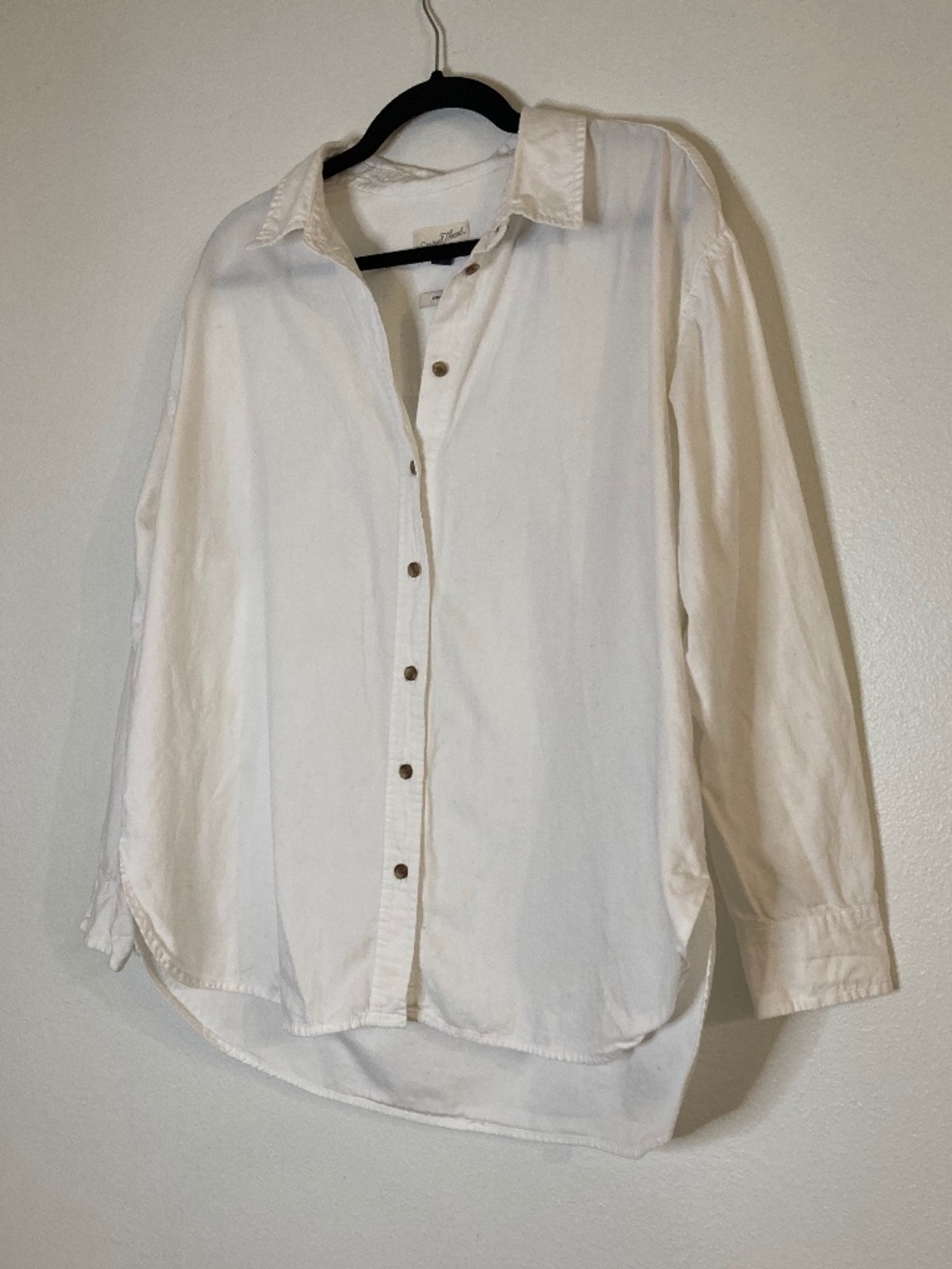 universal thread recycled cotton button down collared oversized relaxed shirt
